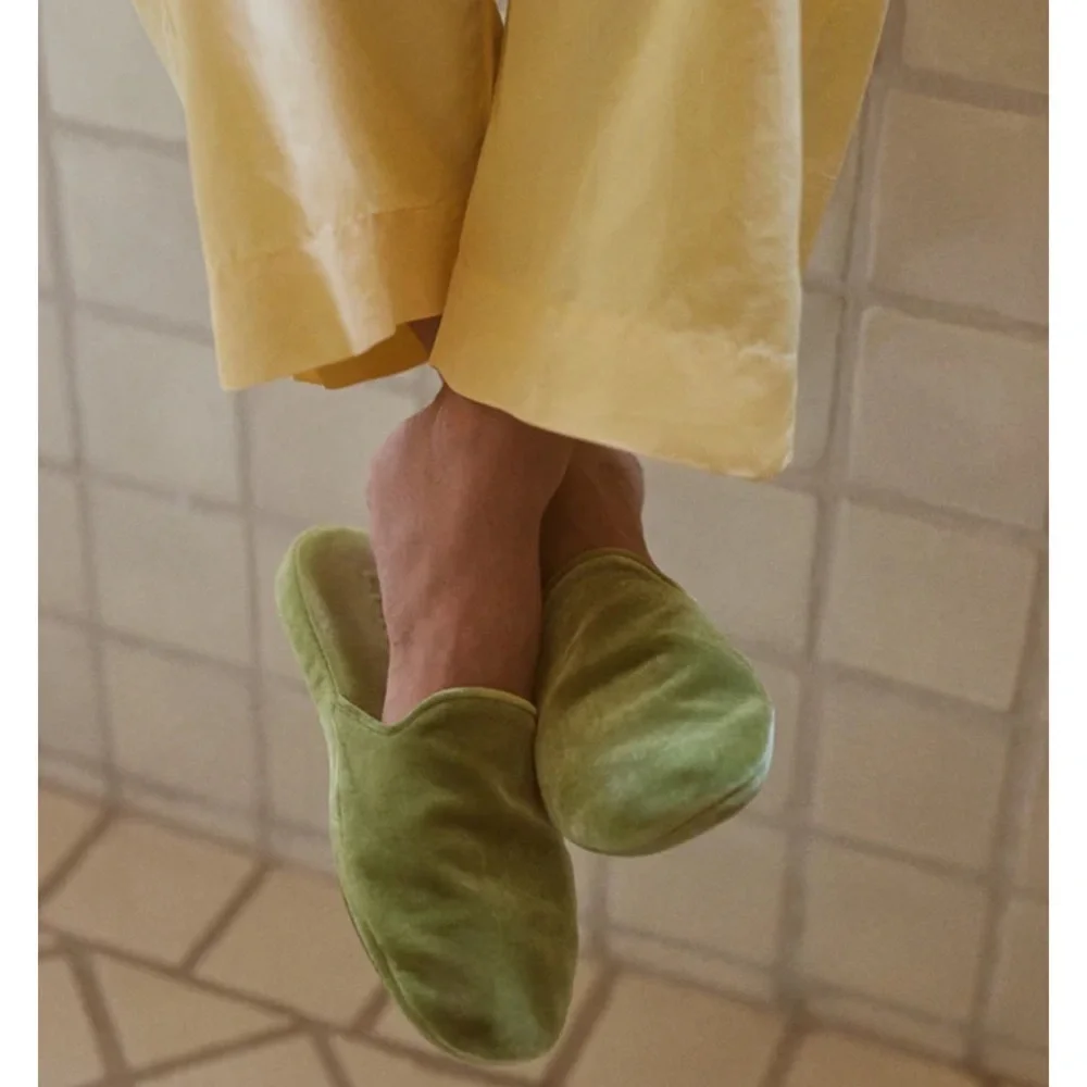 Candy Apple - Velvet Marche SLIPPER